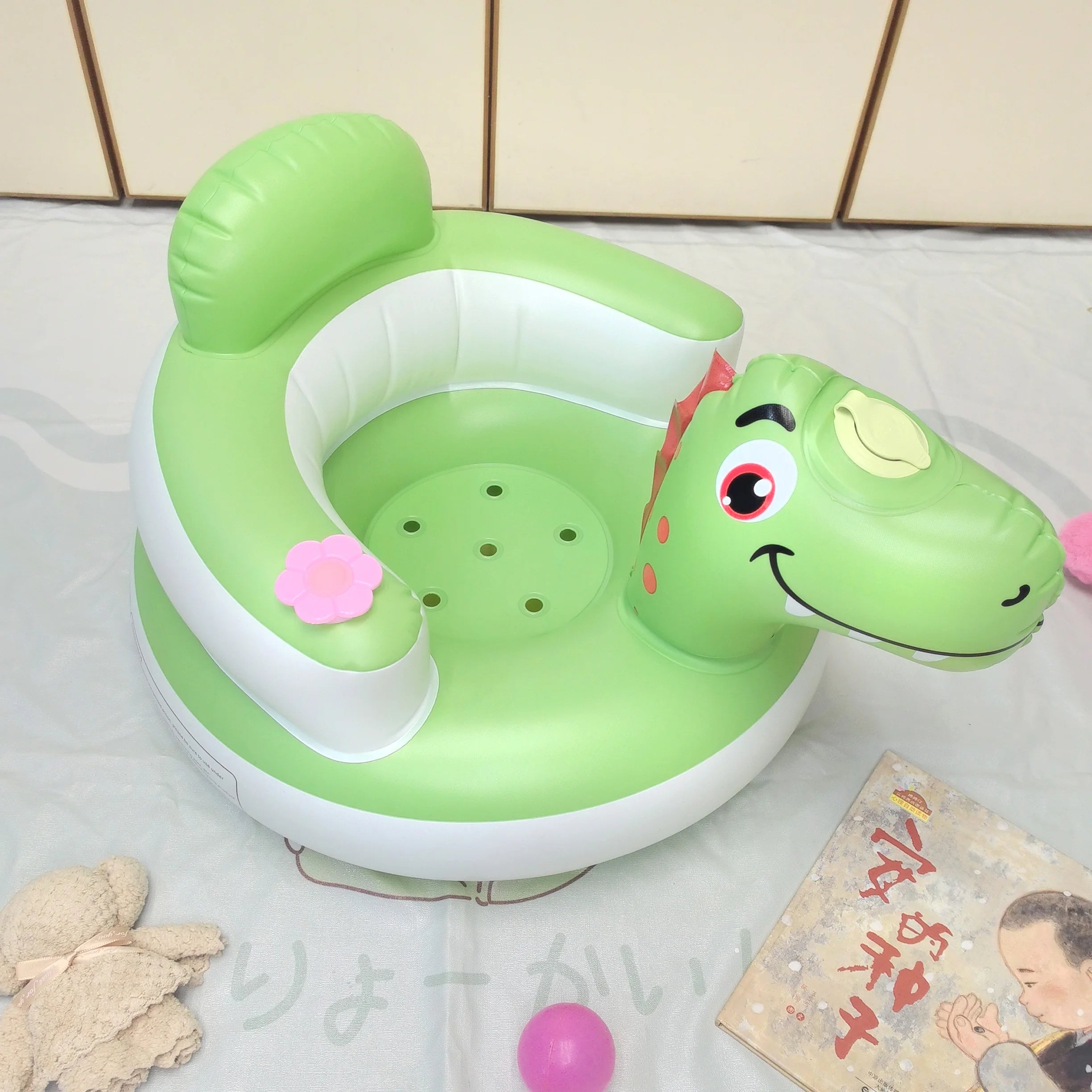 New Inflatable Baby Seat with Full Enclosure Comfortable PVC Sit Me Up Baby Chair Built in Air Pump Blow Up Sitting Sofa